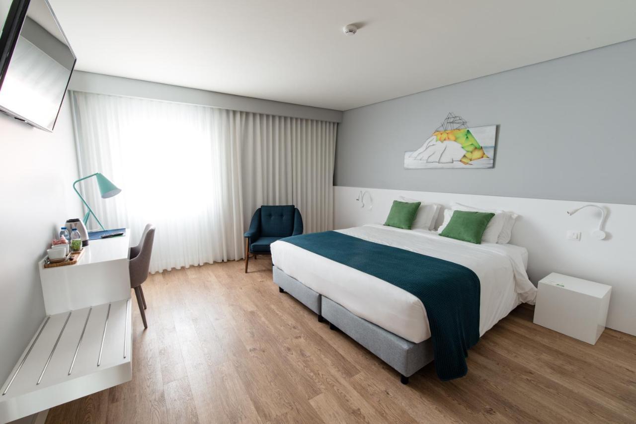 Ilha Hostel & Suites 蓬塔德尔加达 外观 照片