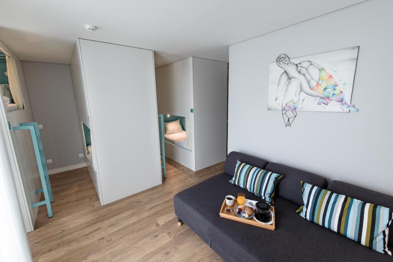 Ilha Hostel & Suites 蓬塔德尔加达 外观 照片