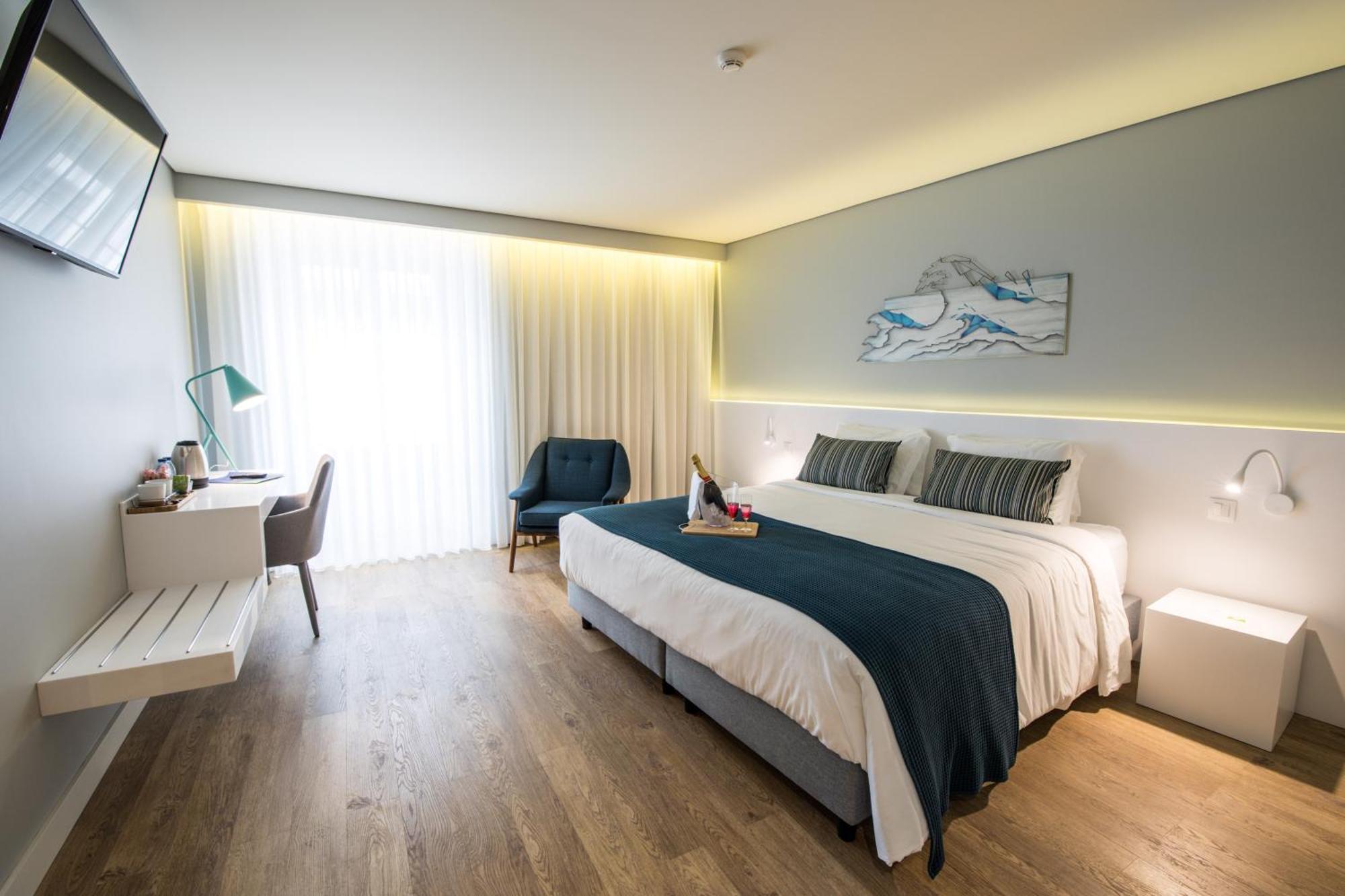 Ilha Hostel & Suites 蓬塔德尔加达 外观 照片